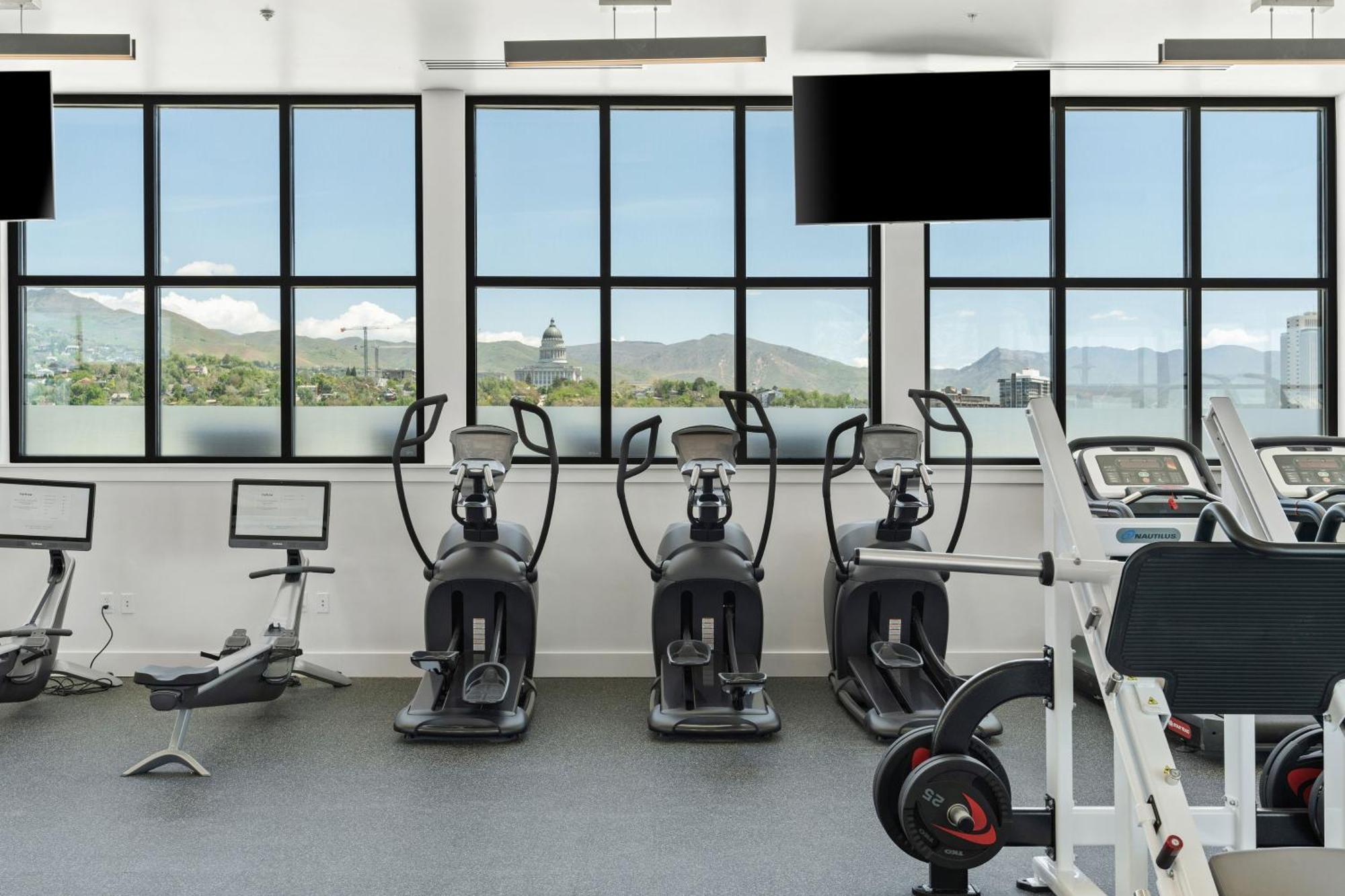 Outstanding Amenities-New Complex- Downtown Luxury Διαμέρισμα Σολτ Λέικ Σίτι Εξωτερικό φωτογραφία
